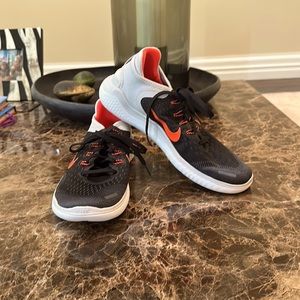 Nike Free Size: Men’s 8.5